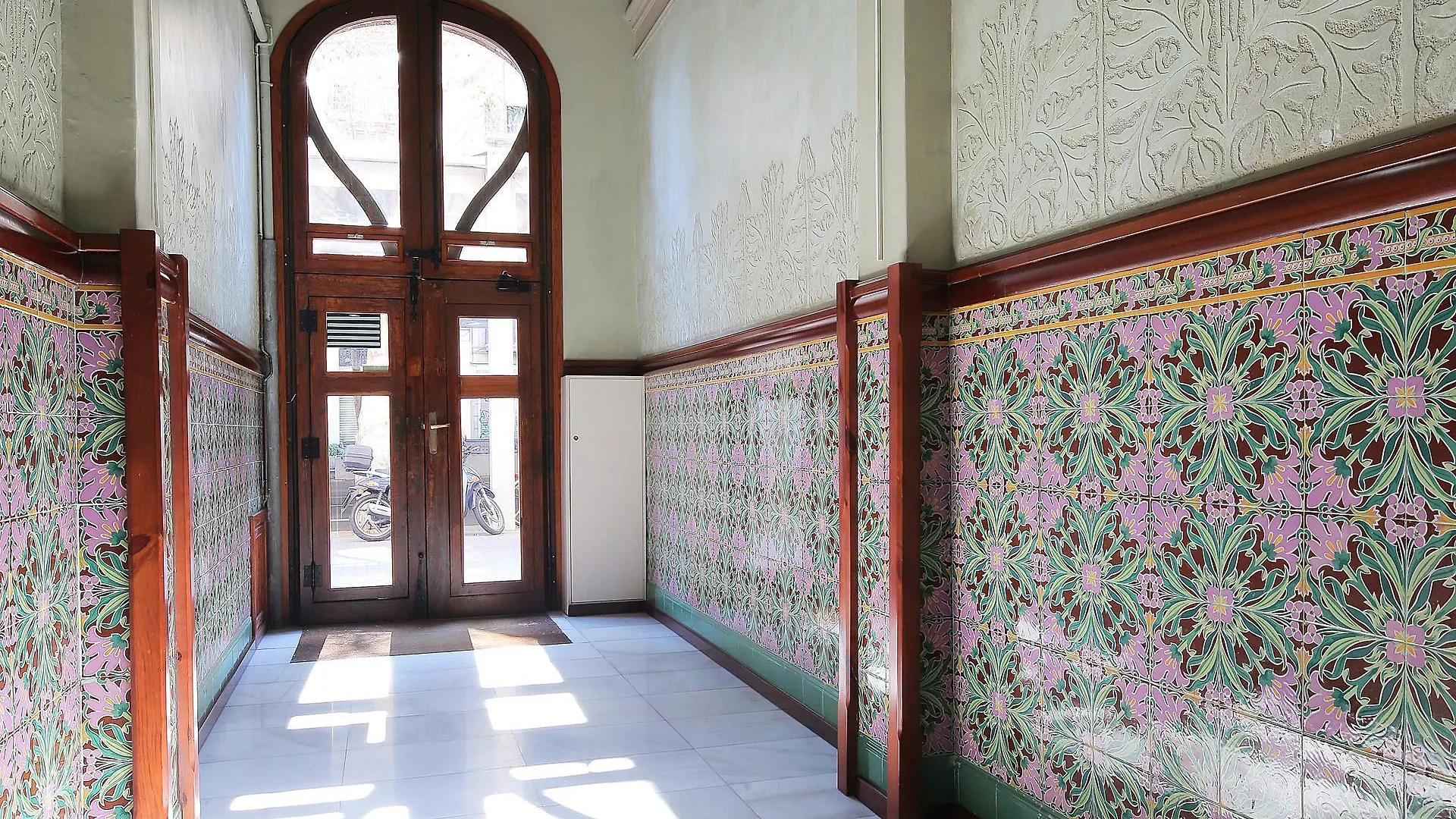 Hostal Balkonis Barcelona 2*,