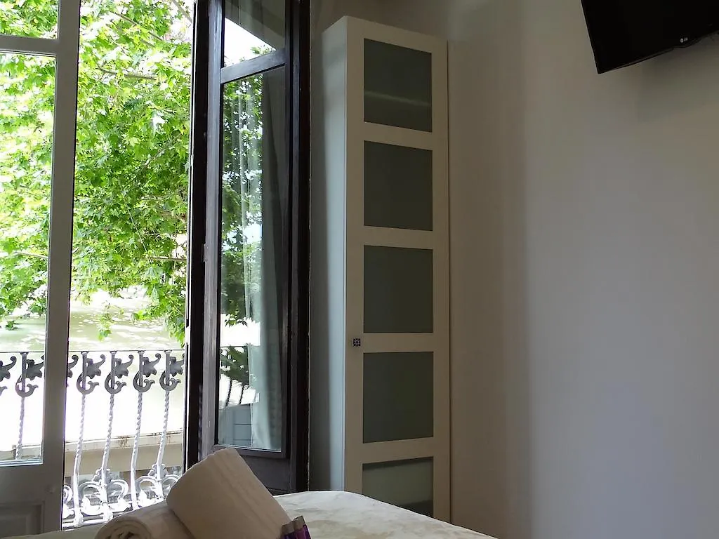 Hostal Balkonis Барселона 2*,  Испания
